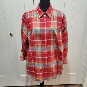 Multi color plaid dress shirt with 3/4 sleeves.